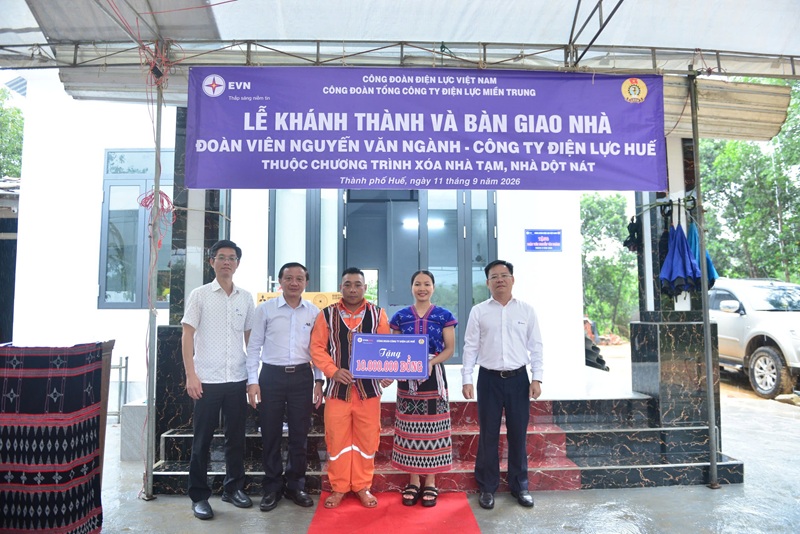 Gia đình anh Nguyễn Văn Ngành được nhận hỗ trợ xây dựng nhà ở từ các cấp Công đoàn
