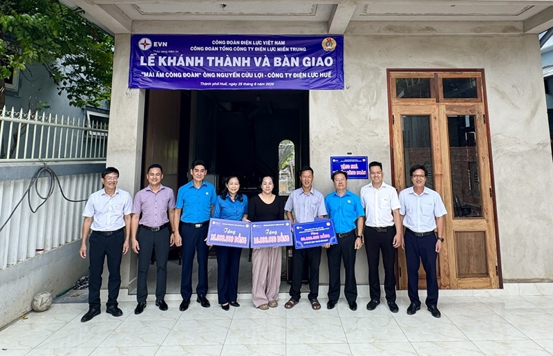 Chung tay xây ước mơ “an cư, lạc nghiệp” cho người lao động 2