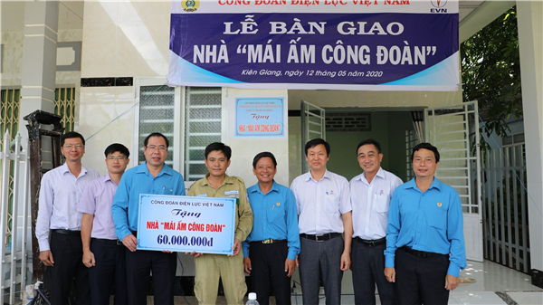 Những kỳ vọng của CBCNV Tổng công ty Truyền tải điện Quốc gia tới Đại hội