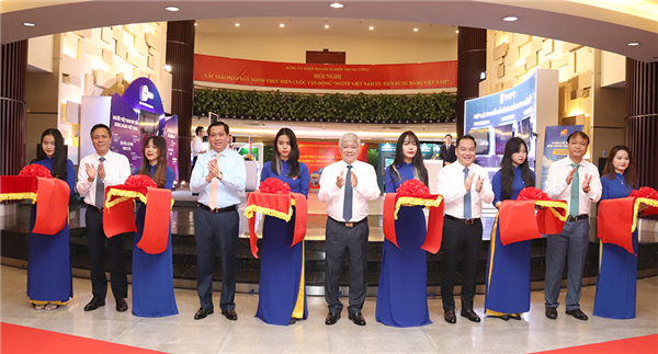 EVN đẩy mạnh Cuộc vận động “Người Việt Nam ưu tiên dùng hàng Việt Nam” gắn với phong trào thi đua yêu nước