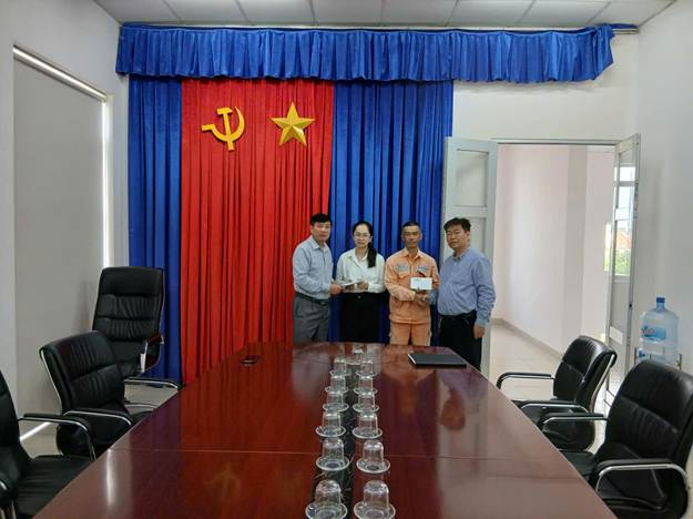 Lan tỏa nghĩa tình từ “Cảm ơn người lao động” 4